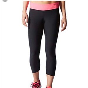 Adidas Cropped Leggings Capri Size SMALL